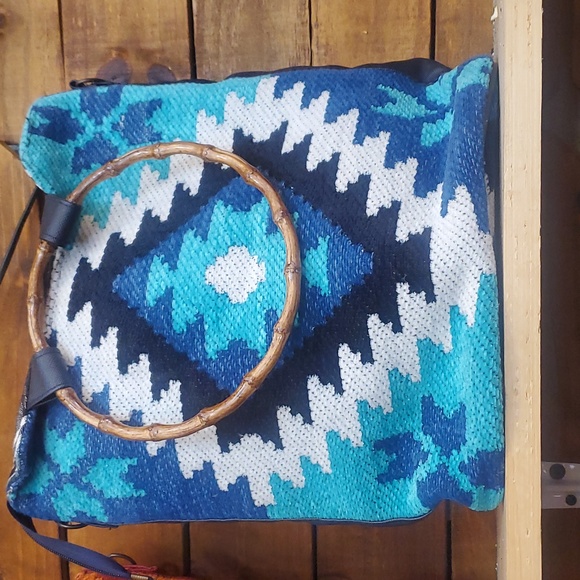 Hand bag - Picture 1 of 4